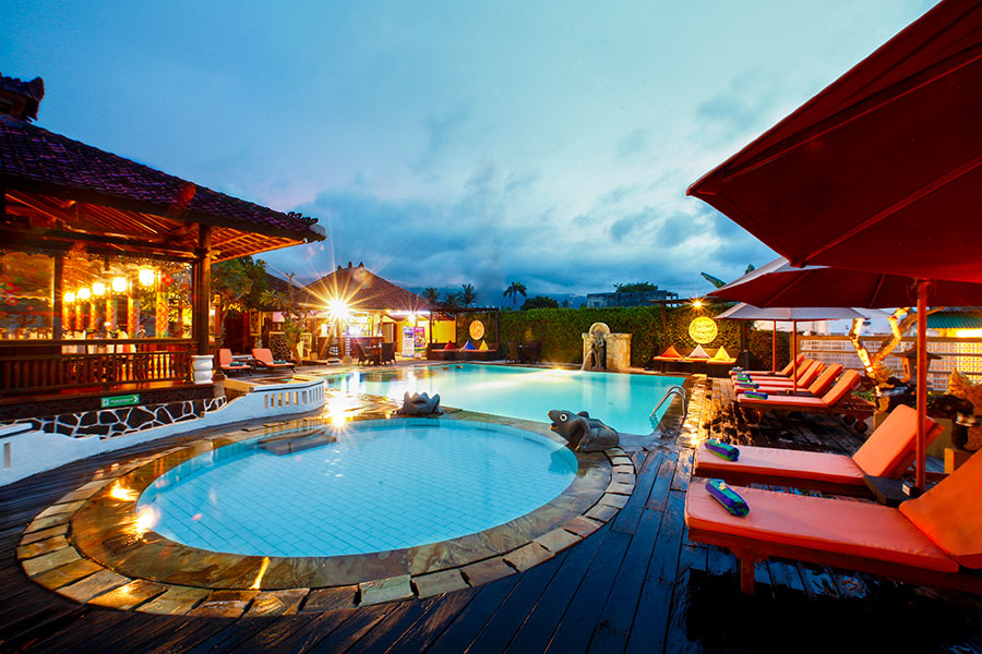Swimming Pool - Bali Taman Lovina Hotel